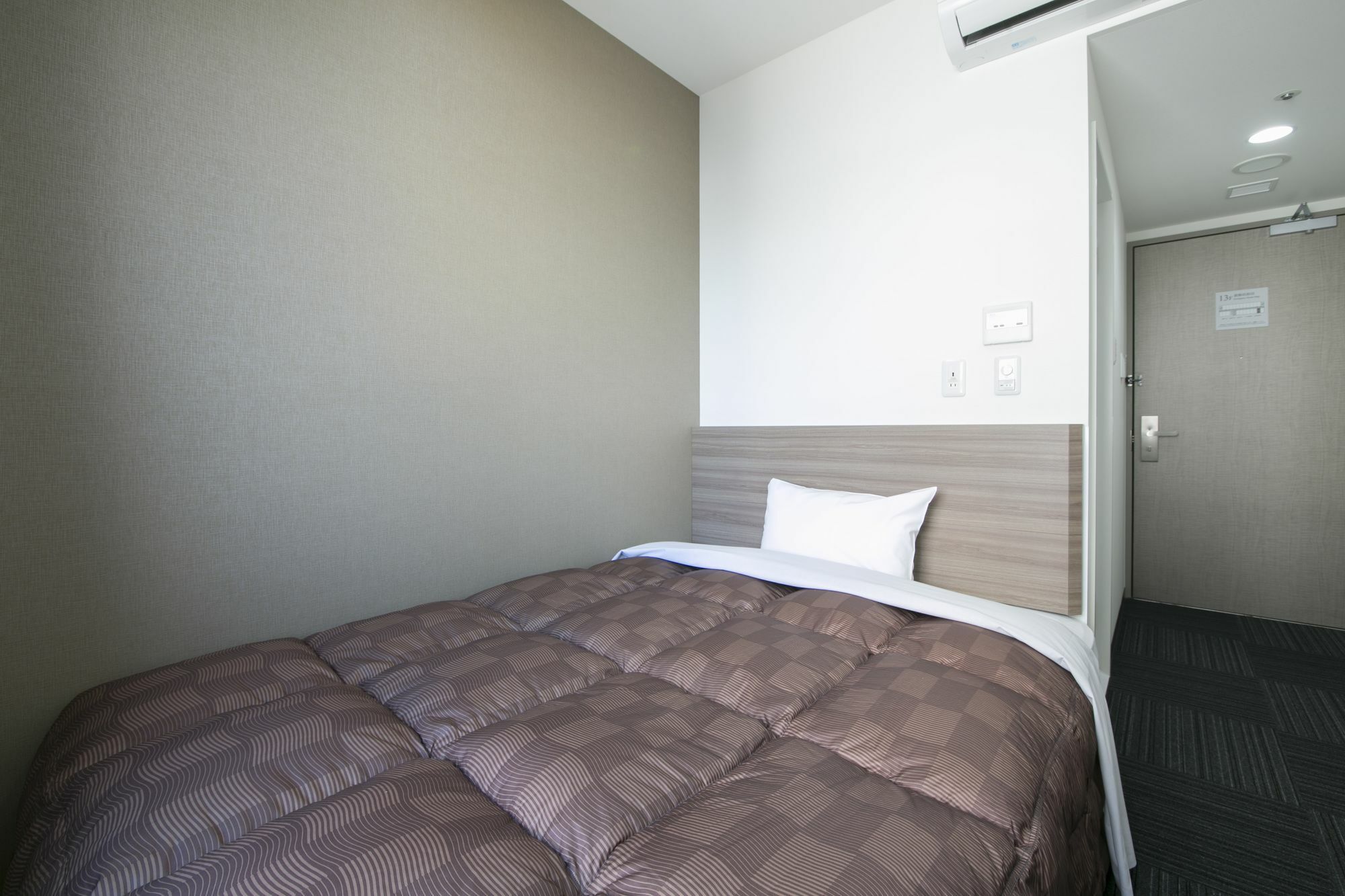 Washington R&B Hotel Shin Osaka Kitaguchi Exteriör bild