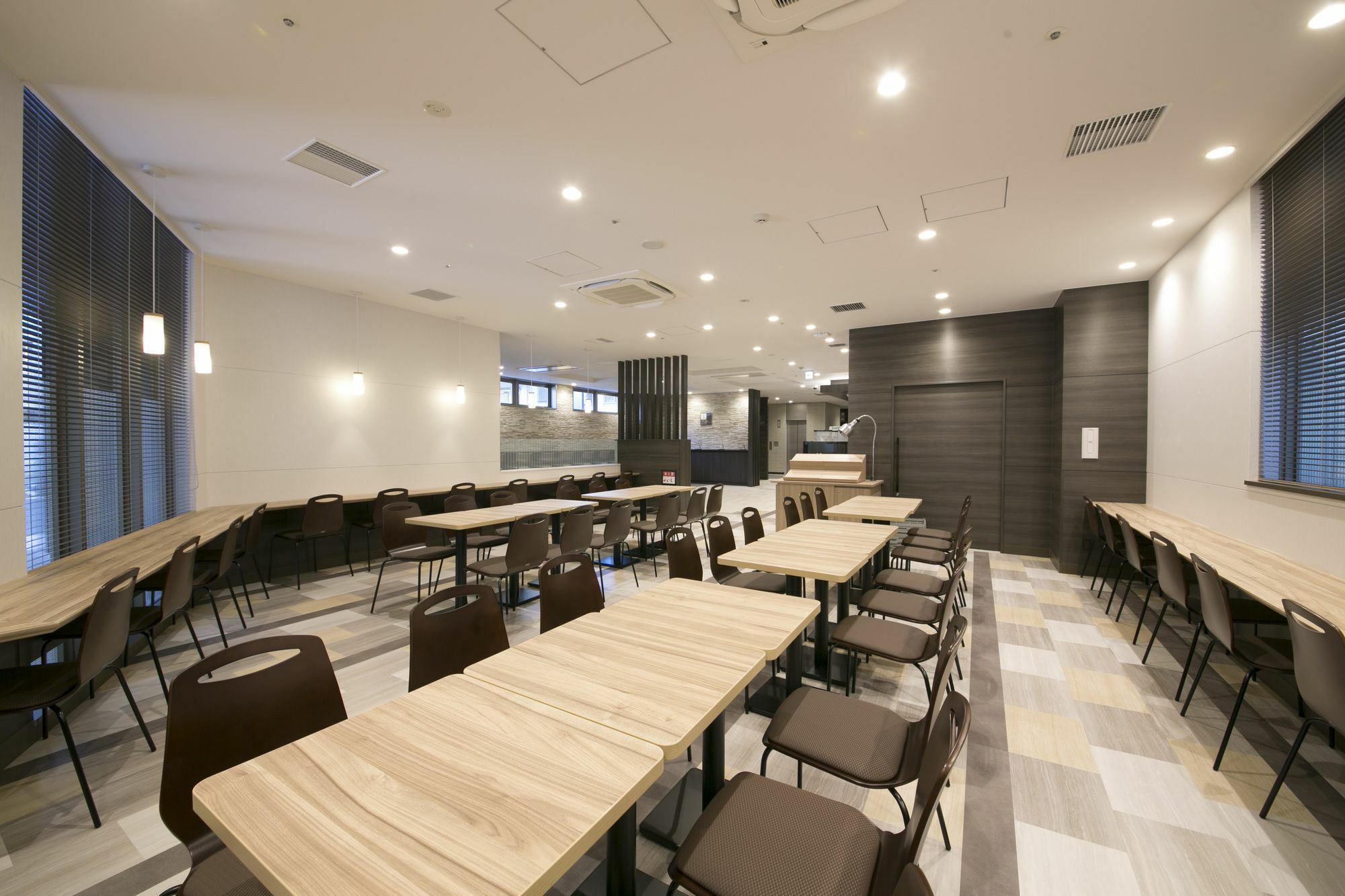 Washington R&B Hotel Shin Osaka Kitaguchi Exteriör bild